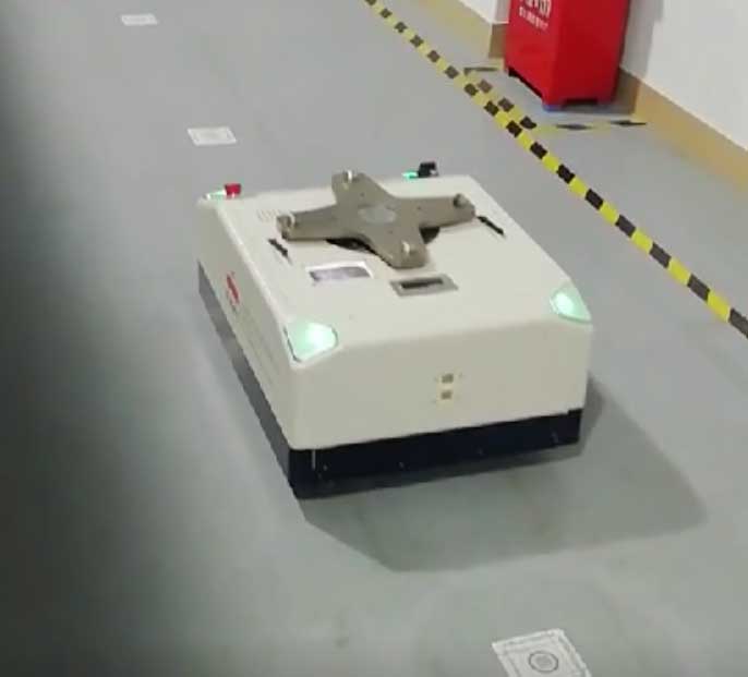 立体仓库物流车AGV